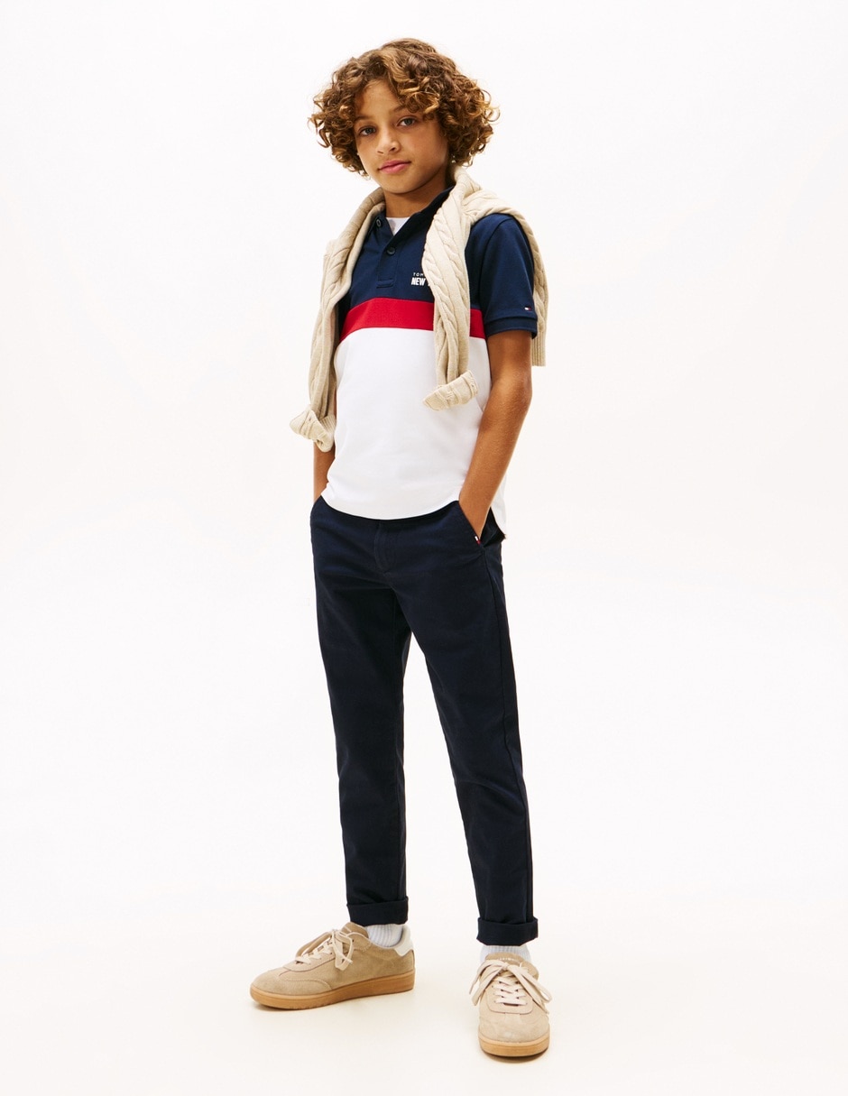Playera tipo polo de algodón para niño