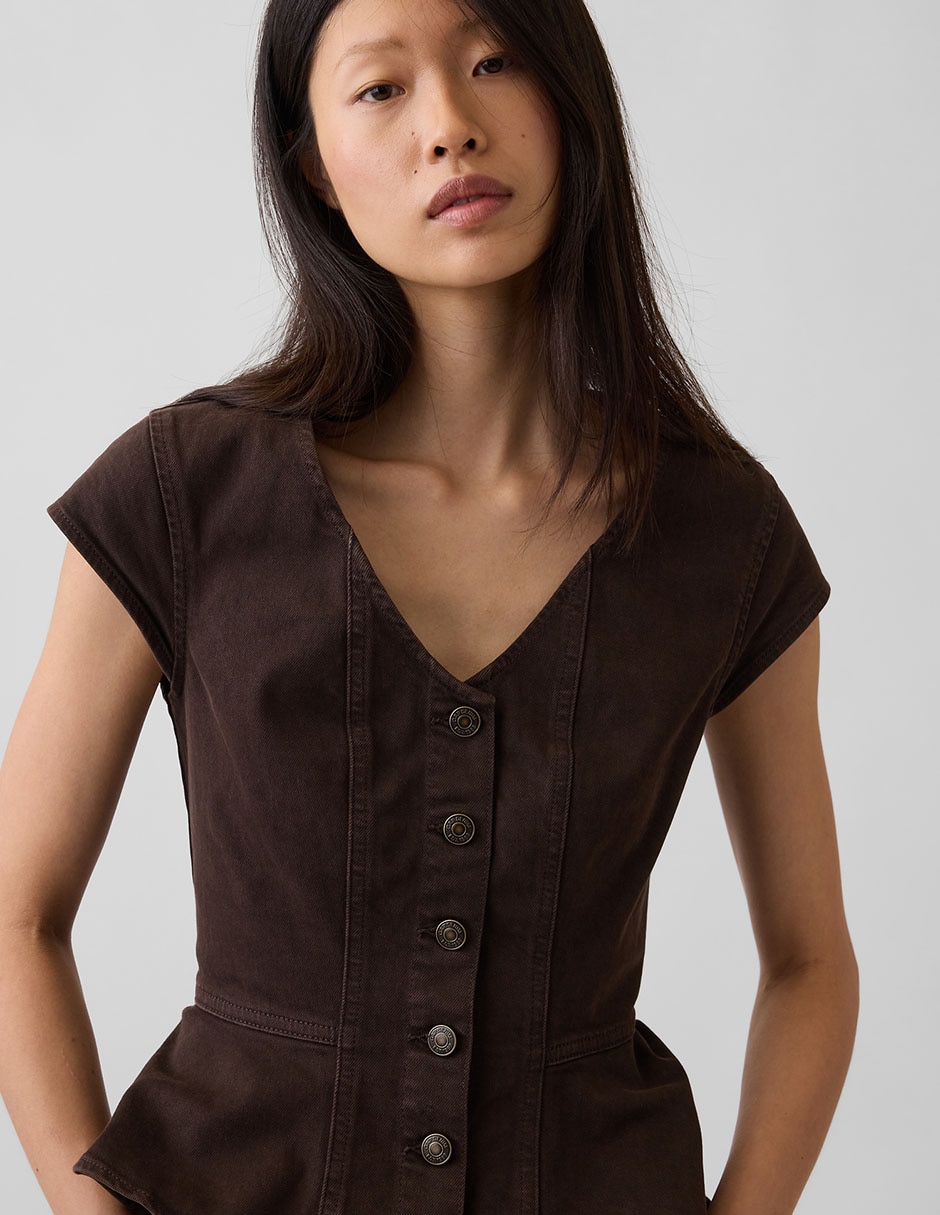 Blusa sin manga para mujer 4