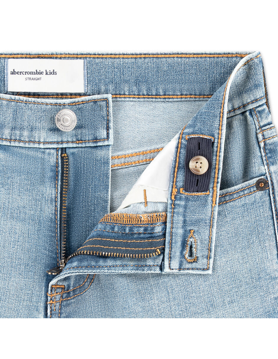 Jeans straight deslavado para niño 4